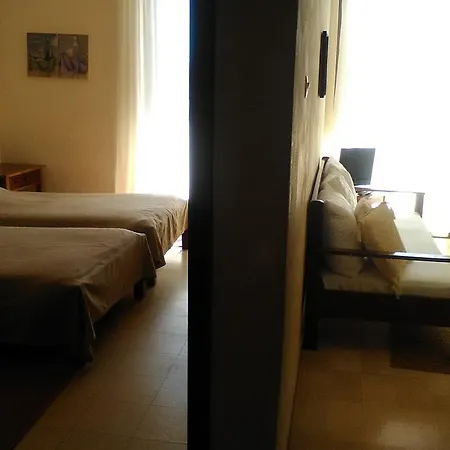 Iliahtides 3* Amárinthosz