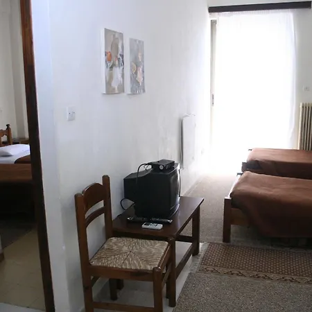 Iliahtides Hotel Amarynthos