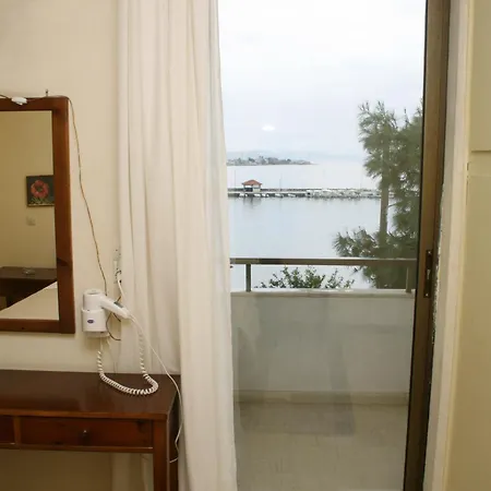 Iliahtides 3* Amárinthosz