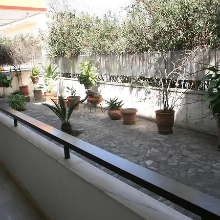 Iliahtides Amárinthosz